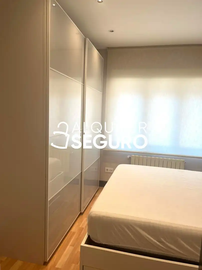 Habitación de Piso de alquiler en Langreo con Calefacción, Trastero y Amueblado