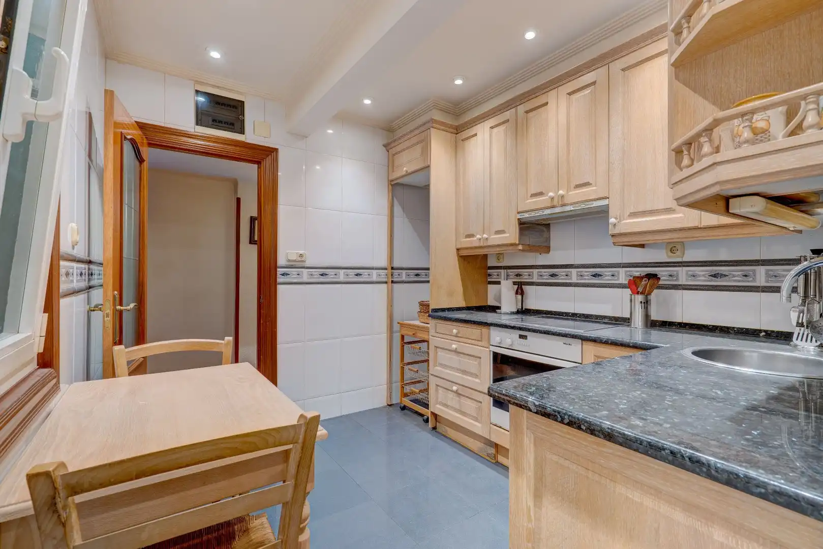 Flat with lift for sale in Amara - Berri, imagen 44