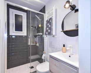 Bathroom of Apartment to rent in  Barcelona Capital  with Air Conditioner