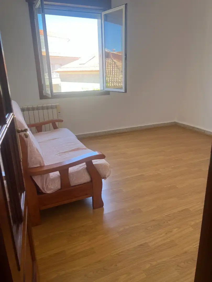 Habitación de Apartamento en venta en Baiona con Calefacción, Terraza y Trastero