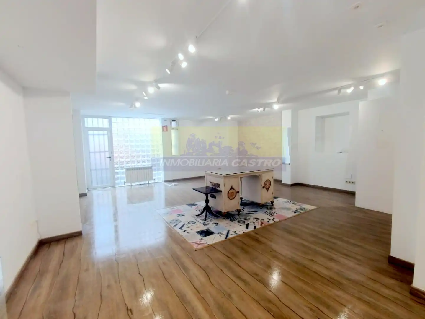 Business premises for sale in Calle Ardigales, imagen 4