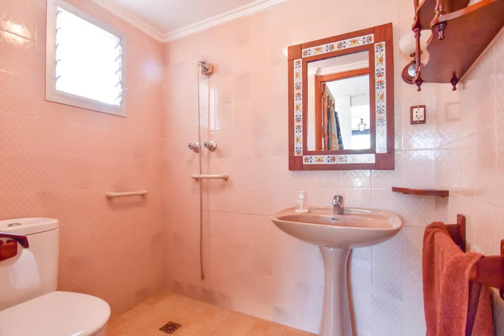 Baño de Casa o chalet en venta en Montserrat con Aire acondicionado, Calefacción y Trastero