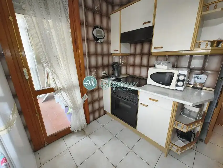 Cocina de Piso en venta en Segovia con Calefacción, Terraza y Trastero