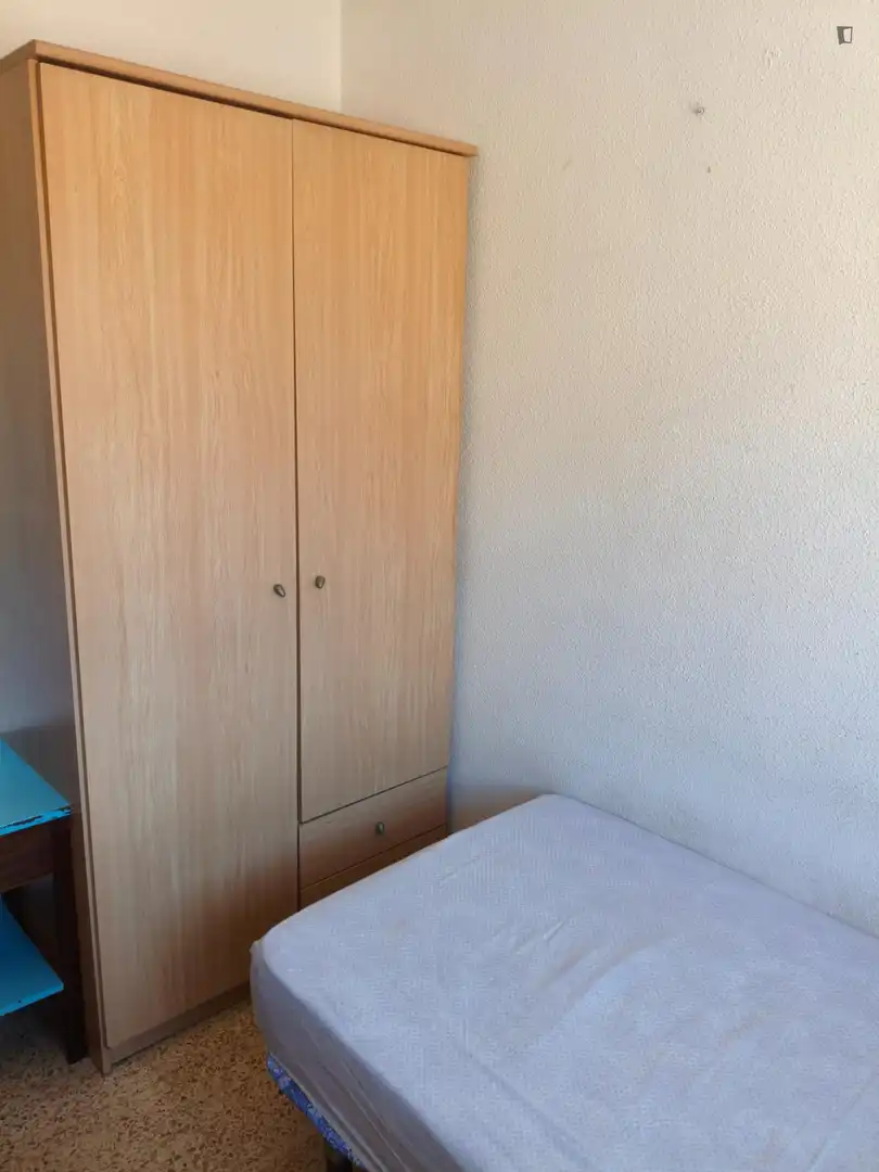 Dormitori de Casa o xalet per a compartir en Salamanca amb Calefacció, Moblat i Forn