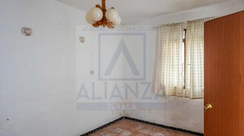 Foto 4 de Casa adosada en venda a  Dolores Chaves, 58, Camas, Sevilla