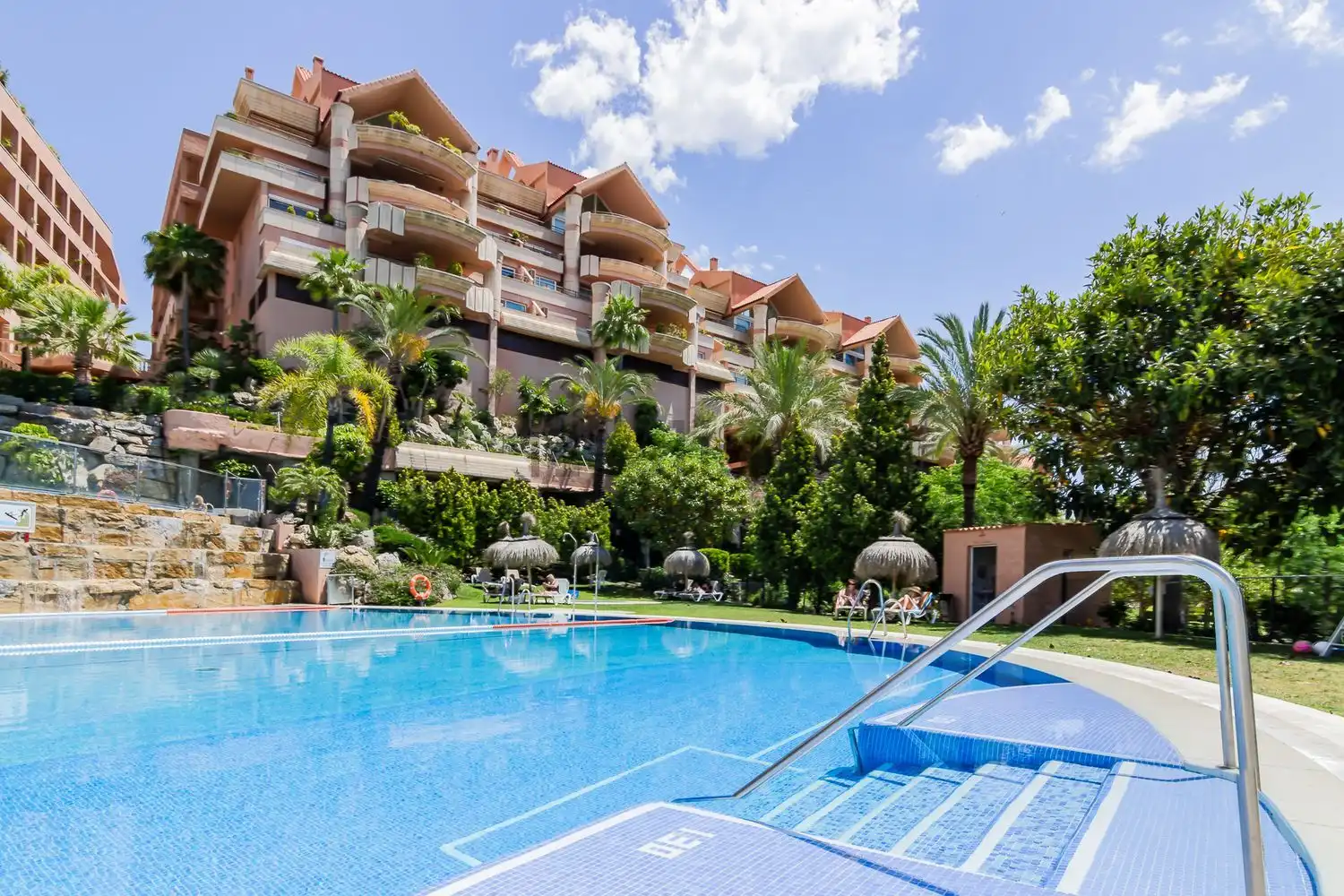 Vista exterior de Oficina de alquiler en Marbella con Aire acondicionado y Amueblado