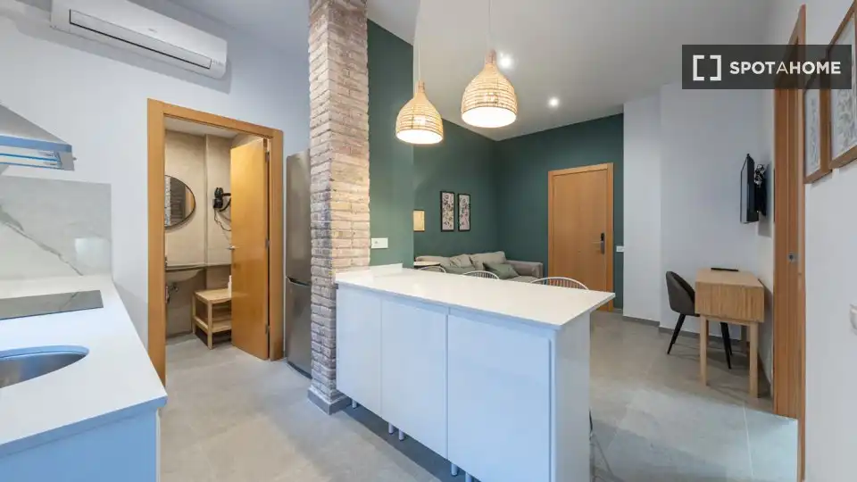 Room in Sants