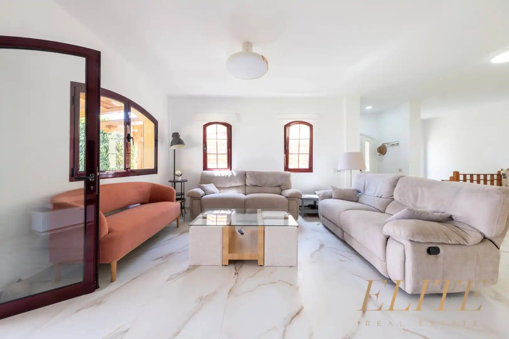 Sala d'estar de Casa o xalet en venda en Salobre Golf