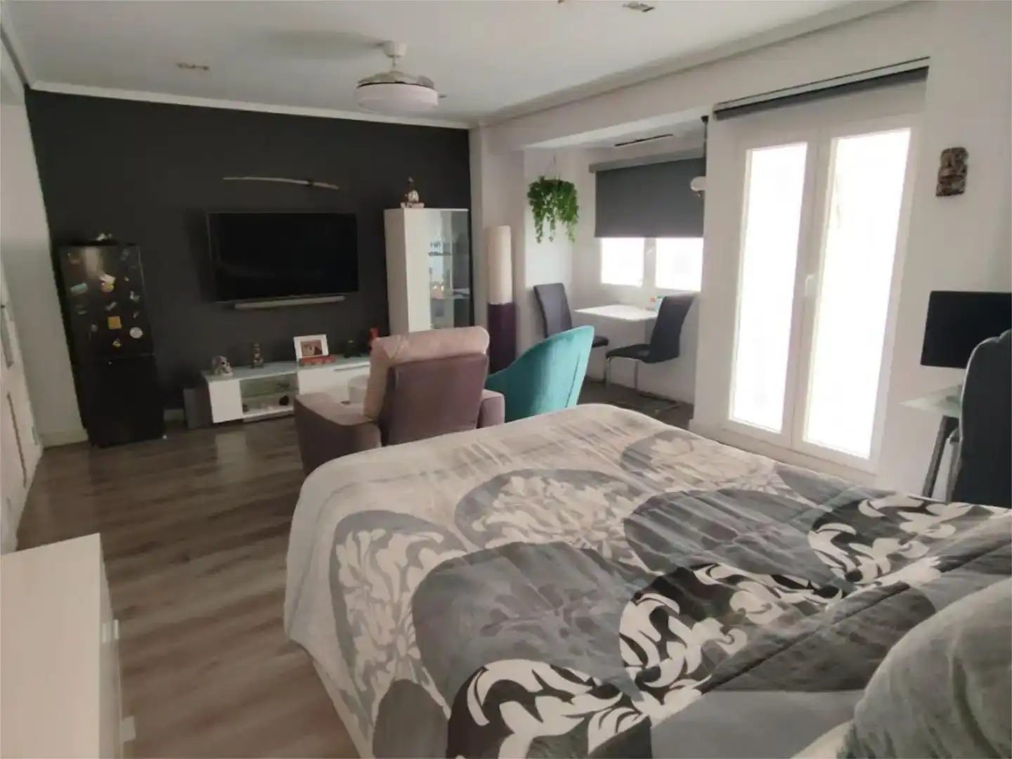 Living room of Flat for sale in  Valencia Capital  with Air Conditioner and Balcony