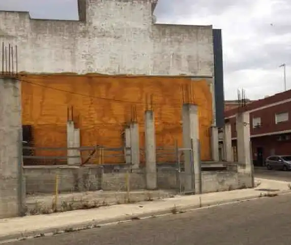 Vista exterior de Edificio en venta en L'Alcúdia