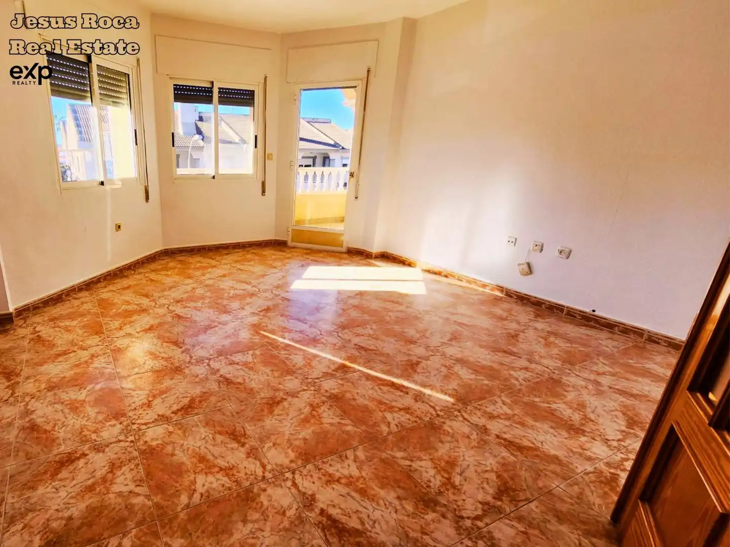 Appartamento con terrazza in vendita a Calle ARCHENA, imagen 2