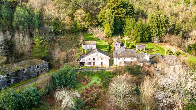 Finca rústica en Venta en Ourol