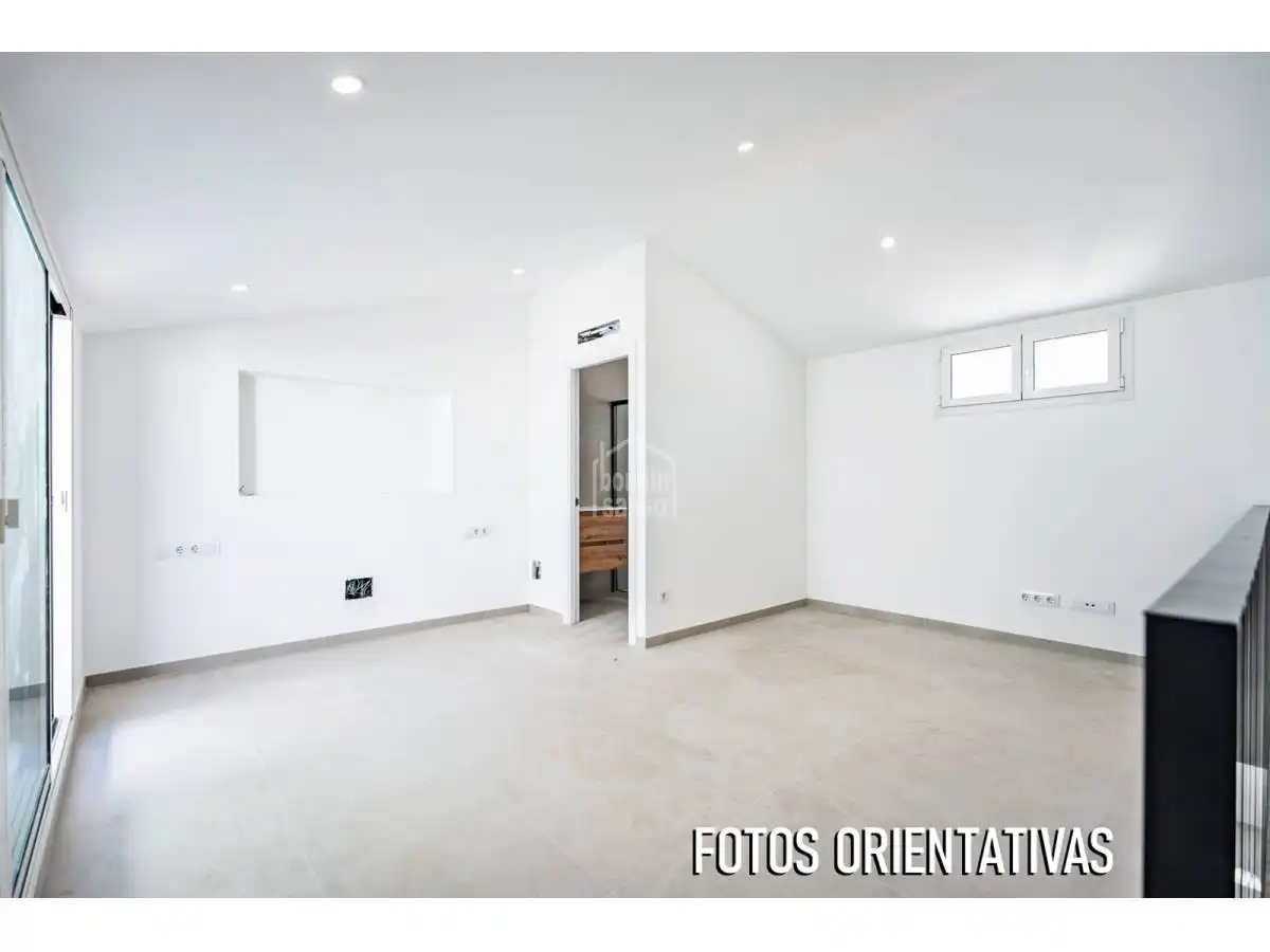Apartament en venda en Sant Lluís amb Terrassa
