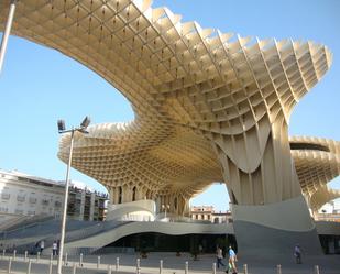 Vista exterior de Casa o xalet en venda en  Sevilla Capital amb Aire condicionat, Calefacció i Terrassa