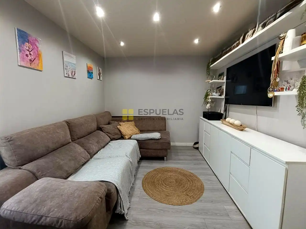 Sala de estar de Apartamento en venta en Quel con Calefacción, Parquet y Trastero