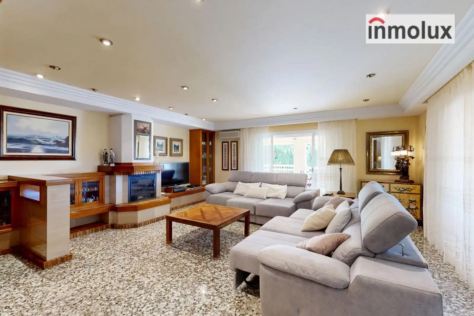 Detached house with pool for sale in Calle Formentera, imagen 7
