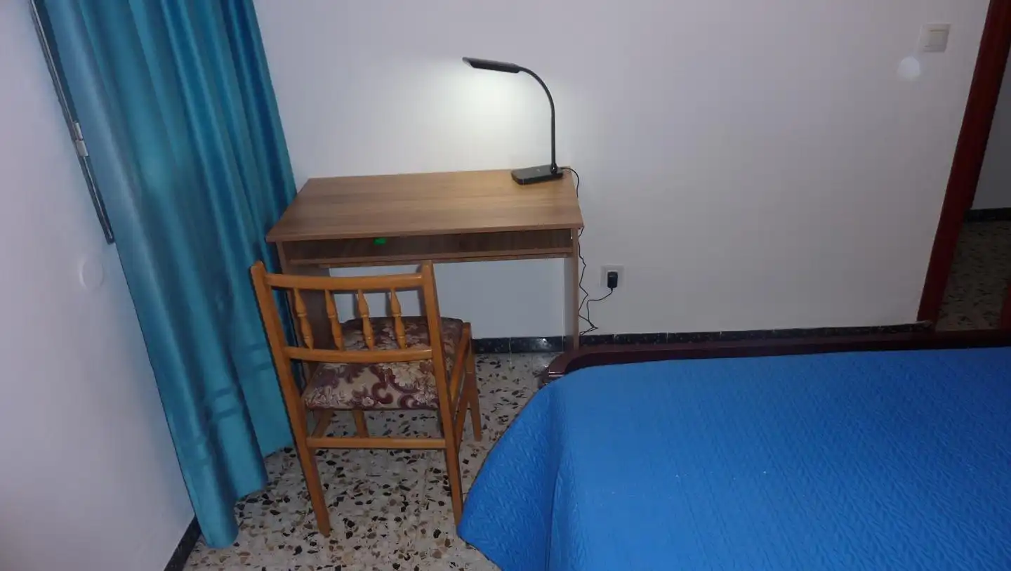Habitación de Piso de alquiler en Sevilla con Amueblado