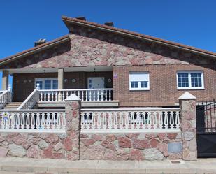 Exterior view of House or chalet for sale in Bercianos del Páramo