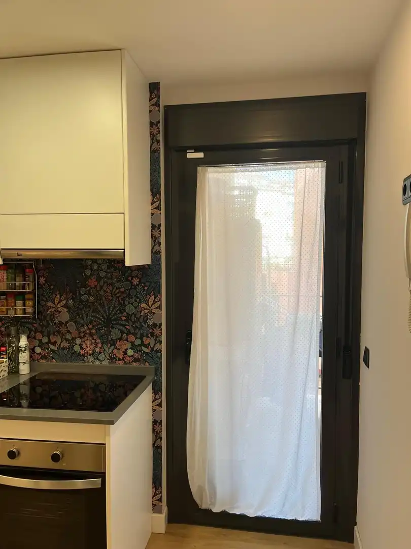 Terrassa de Pis en venda en Madrid amb Jardí privat, Traster i Alarma