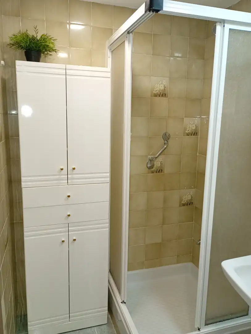 Bathroom of Flat for rent in Málaga  with Air Conditioner, Heating and Terrace