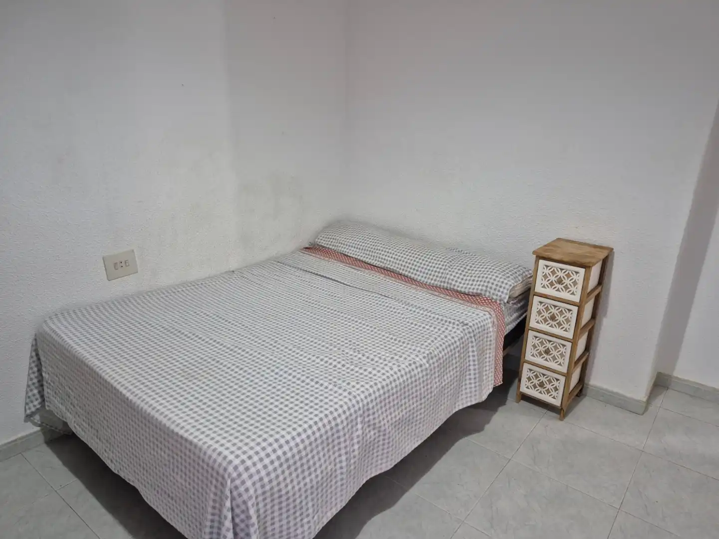 Habitación de Piso de alquiler en Vila-real con Amueblado