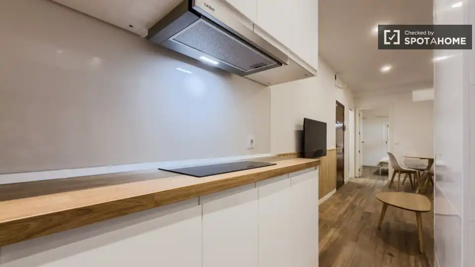 Kitchen of Flat for rent in Barcelona  with Air Conditioner, Heating and Furnished
