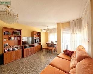 Living room of Flat for sale in  Valencia Capital  with Air Conditioner and Balcony