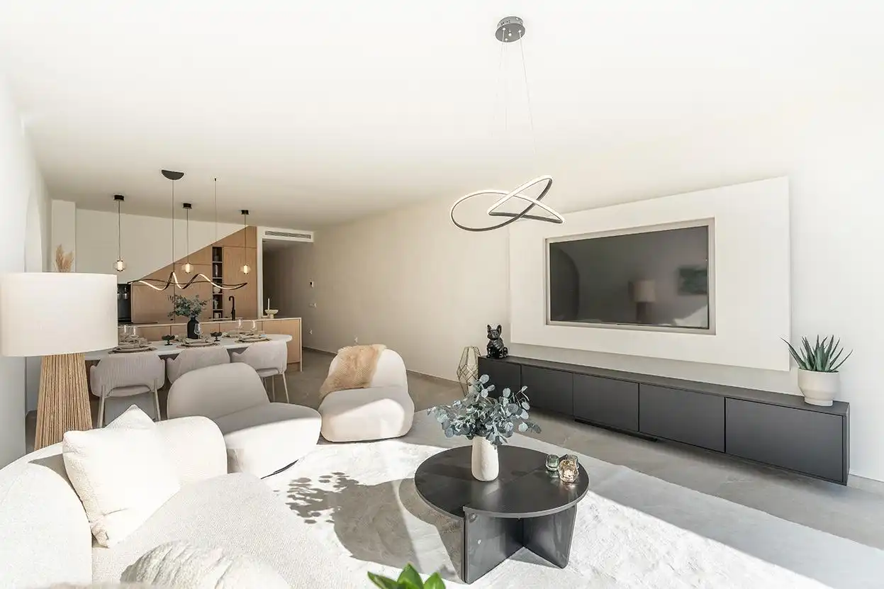 Maison mitoyenne avec terrasse à vendre à Nueva Andalucía, imagen 6