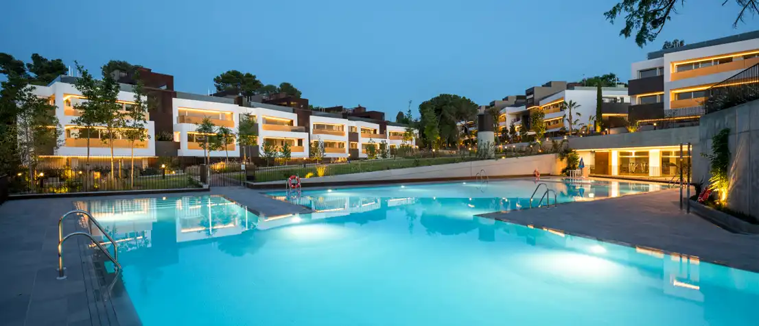 Piscina de Àtic en venda en Pozuelo de Alarcón amb Aire condicionat, Calefacció i Jardí privat