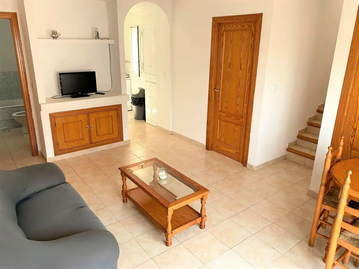 Sala de estar de Apartamento de alquiler en Orihuela con Terraza y Piscina comunitaria