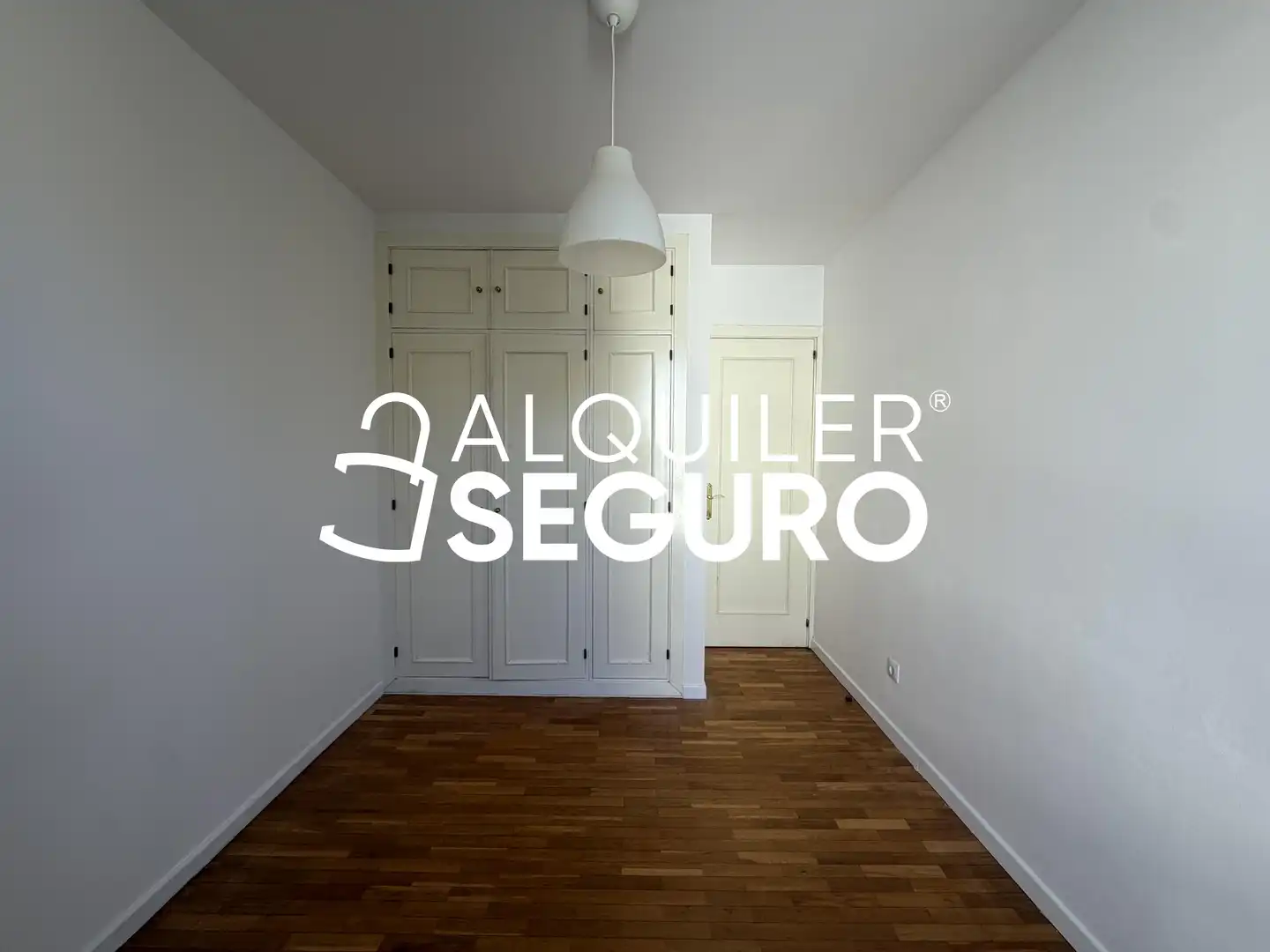 Bedroom of Attic for rent in Torrelodones  with Air Conditioner, Heating and Terrace