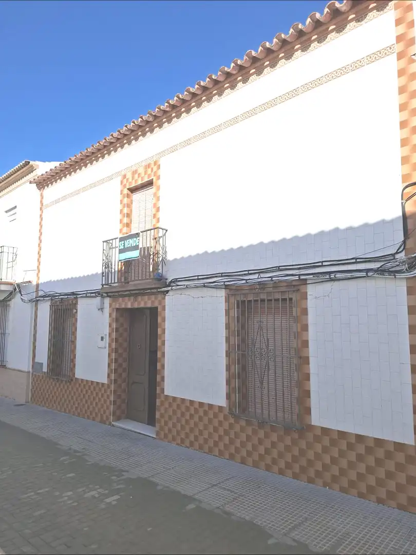 Vista exterior de Casa o xalet en venda en Villalba del Alcor amb Traster i Balcó
