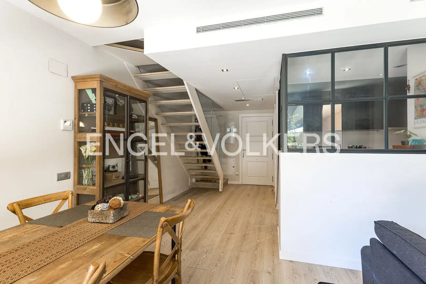 Exterior view of Duplexes for sale in Barcelona  with Air Conditioner, Heating and Terrace