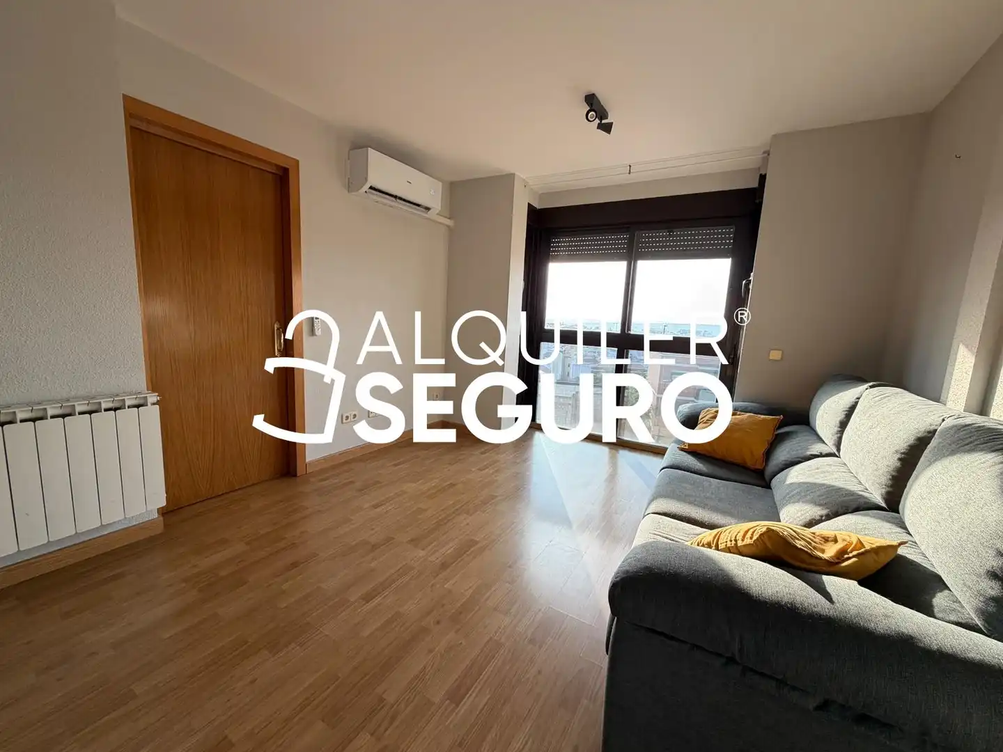 Sala de estar de Piso de alquiler en Arganda del Rey con Aire acondicionado y Terraza