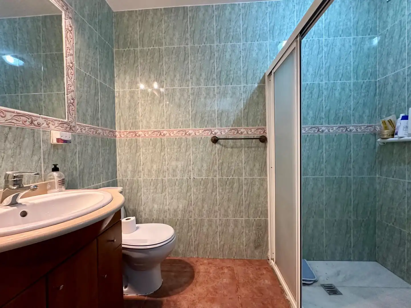 Bathroom of Detached homes for sale in Marbella  with Air Conditioner, Terrace and Balcony