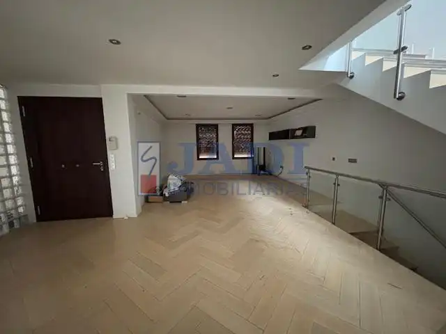 Houses for sale in Valdepeñas  with Air Conditioner, Heating and Terrace