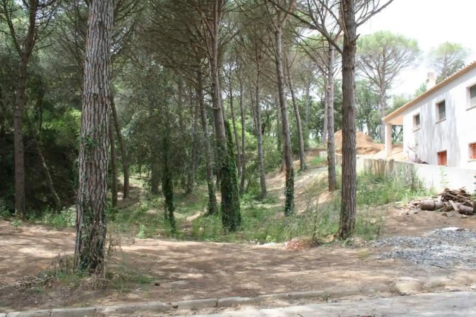 Terreny residencial en venda a Avinguda la Manxa 94, imagen 2