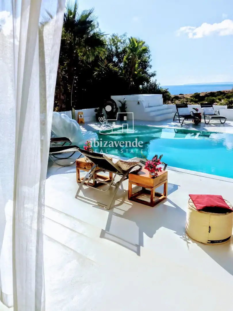 Houses for sale in Santa Eulària des Riu  with Air Conditioner, Private garden and Terrace