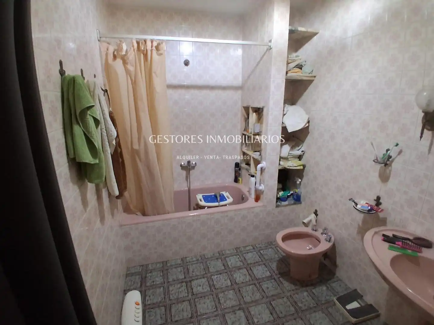 Bathroom of Flat for sale in Alcoy / Alcoi  with Air Conditioner and Terrace
