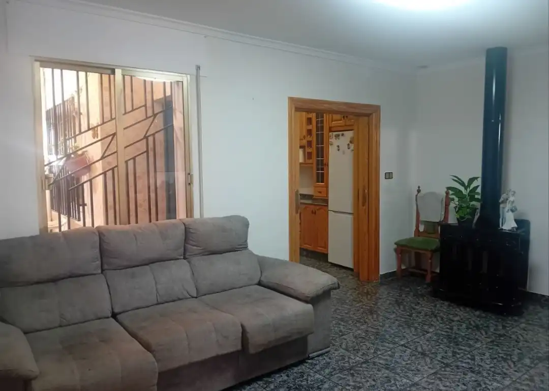 Sala d'estar de Casa adosada en venda en Cartagena amb Aire condicionat, Terrassa i Traster