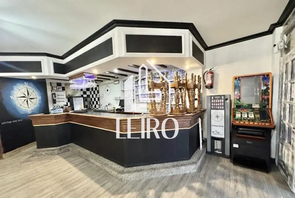 Commercial properties for sale in A Illa de Arousa   with Air Conditioner, Heating and Furnished