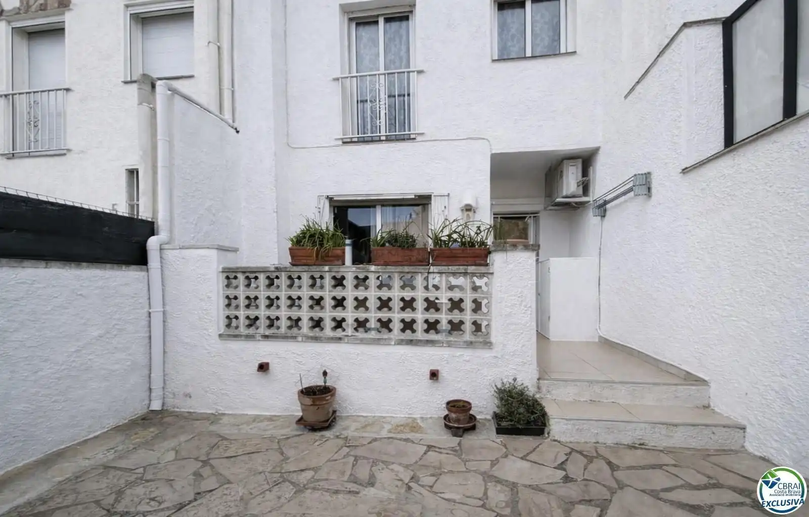 Villa mit Pool zum Verkauf in Byblos