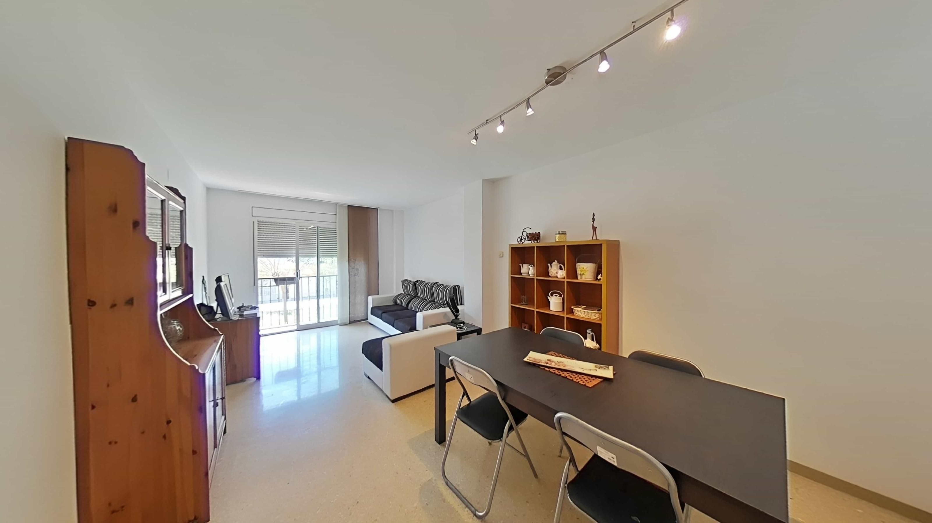 Sala d'estar de Pis en venda en Vilafranca del Penedès amb Calefacció i Traster