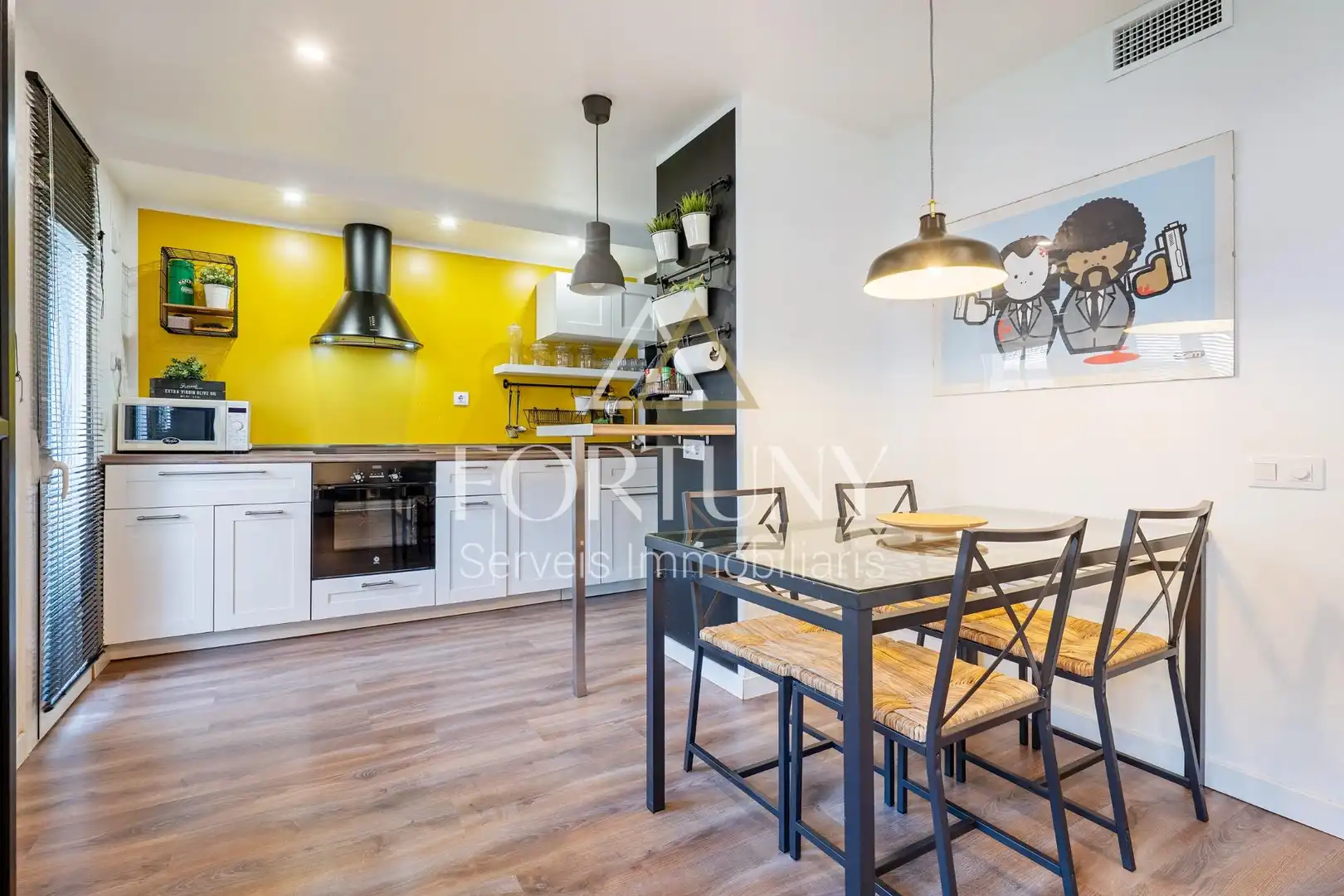 Küche von Wohnung zum Verkauf in Vila-seca mit Klimaanlage, Heizung und Balkon