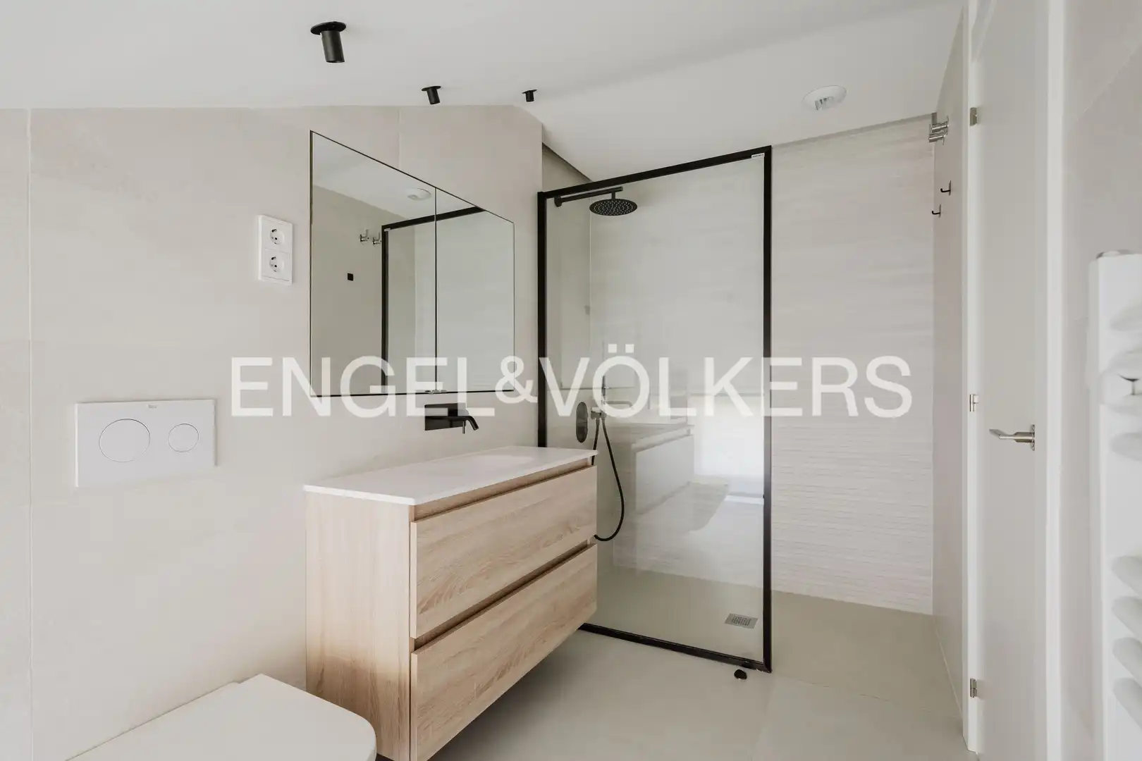 Baño de Casa o chalet de alquiler en Donostia - San Sebastián  con Calefacción, Terraza y Piscina