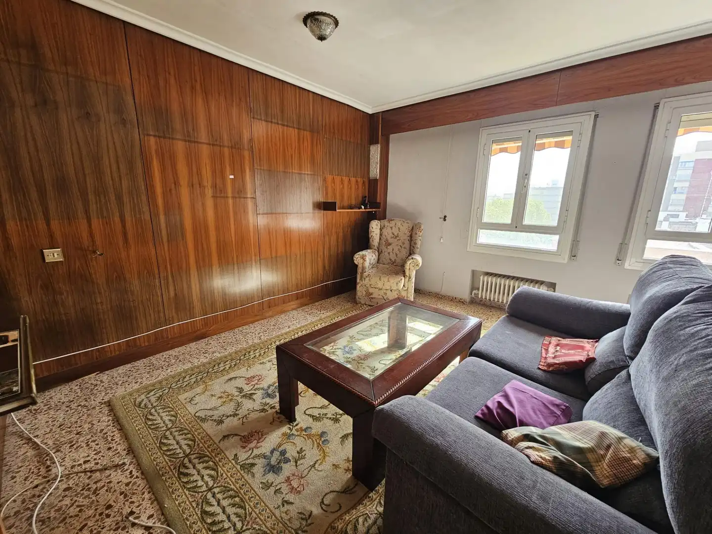 Living room of Flat for sale in Valencia  with Furnished and Balcony
