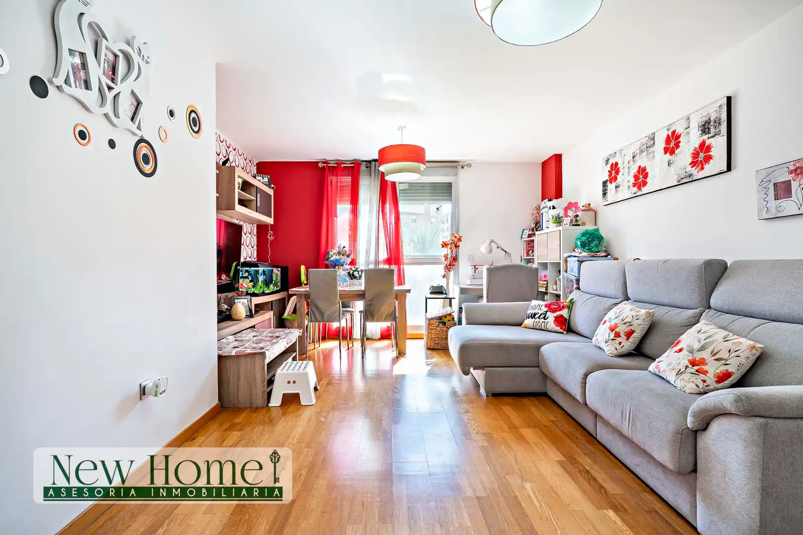 Sala de estar de Piso en venta en Almería con Amueblado