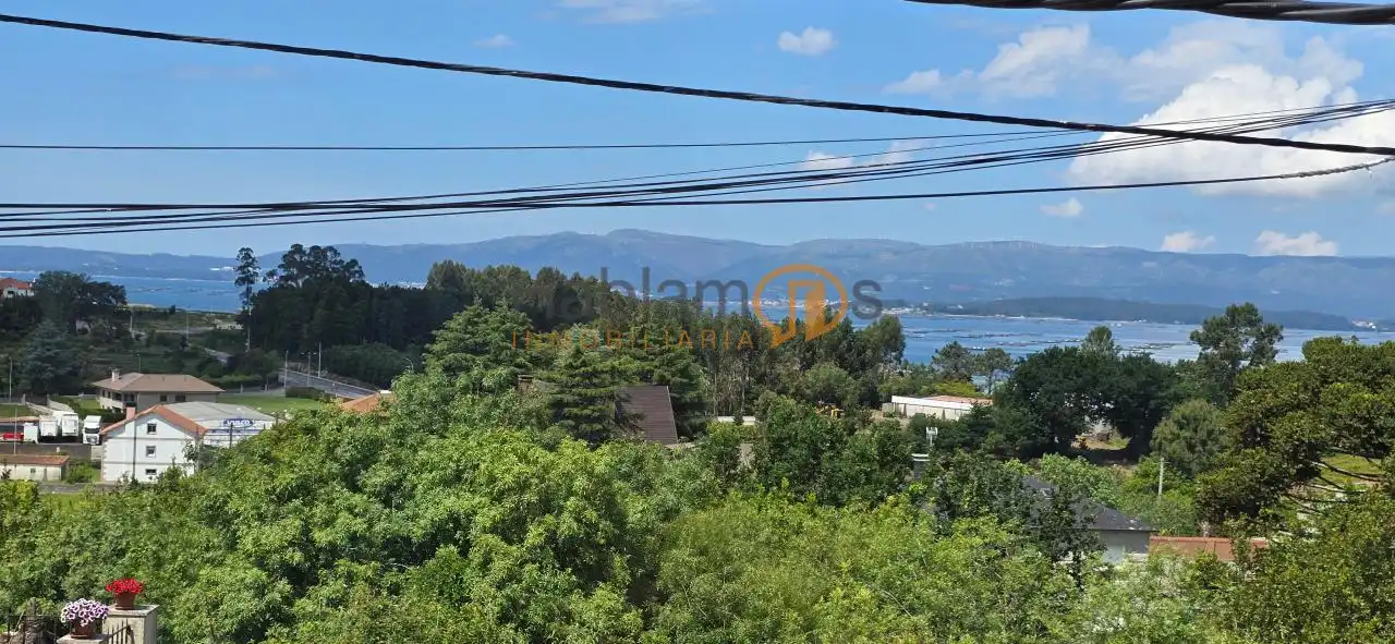 Casa o xalet en venda en Vilagarcía de Arousa amb Calefacció, Jardí privat i Terrassa