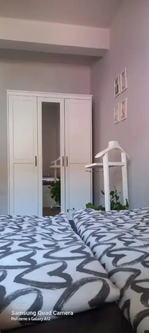 Dormitori de Casa adosada en venda en Escatrón amb Aire condicionat, Jardí privat i Moblat