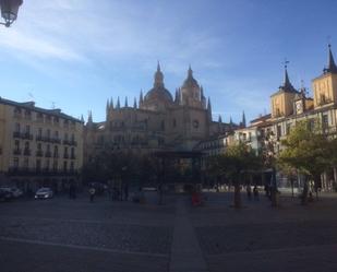 Vista exterior de Casa o xalet en venda en Segovia Capital